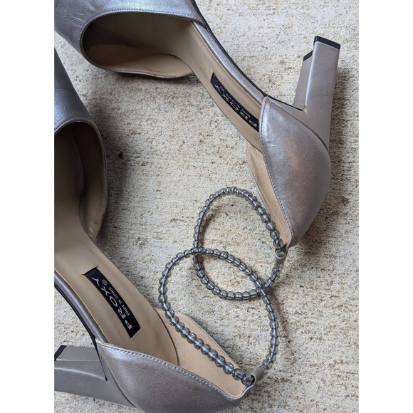 size 8.5 vintage y2k SILVER Beaded Ankle Strap FUTURISTIC HEELS square toe - Picture 5 of 10